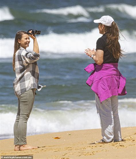 Bindi Irwin Hits The Beach On The Sunshine Coast With Daughter And In