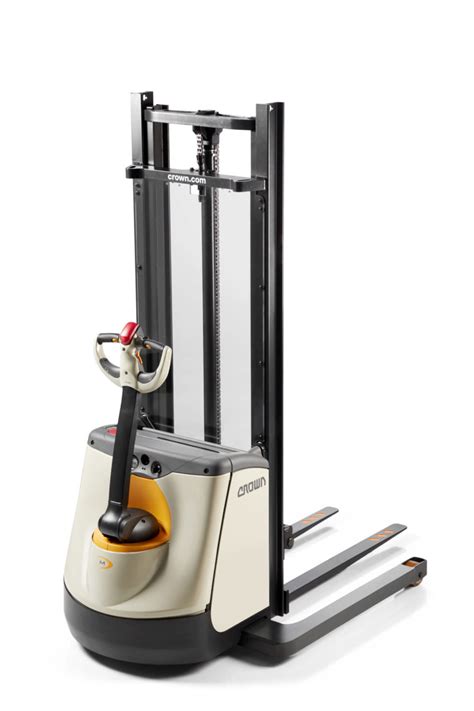 Crown Equipment Introduces New M 3000 Series Walkie Straddle Stacker
