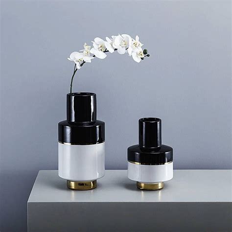 Luxury Nordic Black And White Color Matching Ceramic Vase
