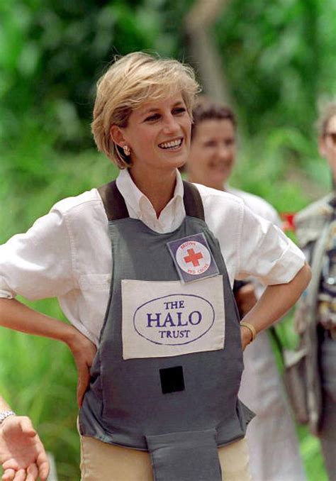 Happy Heavenly 60th World Remembers Princess Diana On Her 60th Birthday Nz Herald