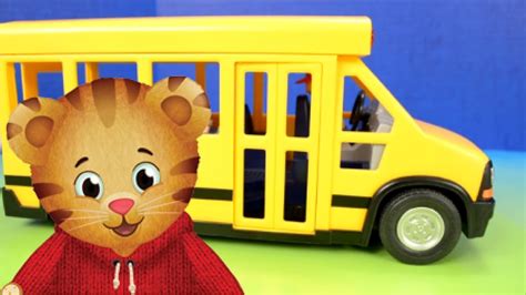 Daniel Tiger Goes On A School Bus To See Farm Animals But There Is A