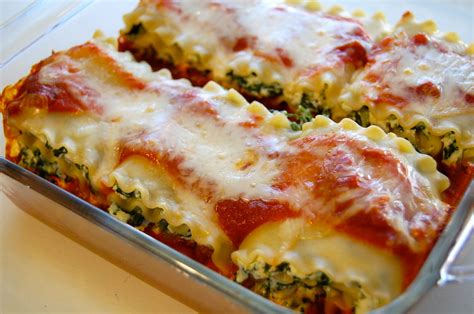 Spinach Lasagna Rolls Yummi Recipes