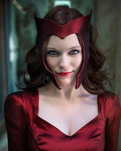 16 Comic Book Costumes For Halloween Scarlet Witch Cosplay Female