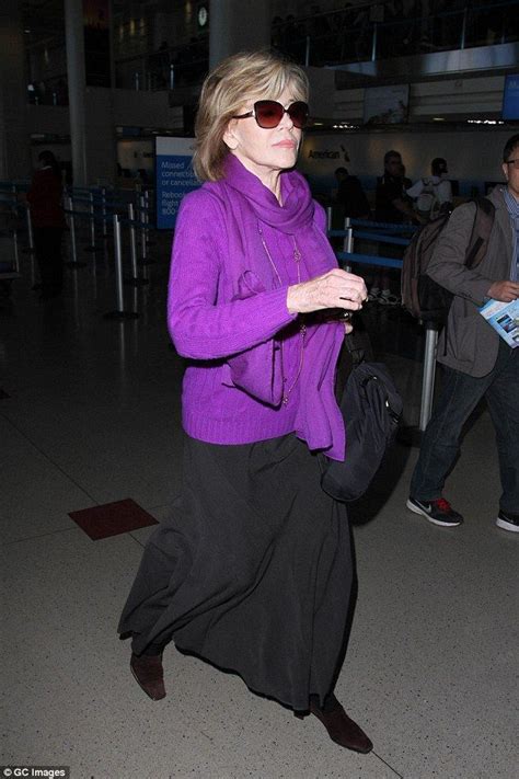 Jane Fonda 78 Is Elegant In Vibrant Purple Sweater And Scarf Purple Sweater Sweaters Jane