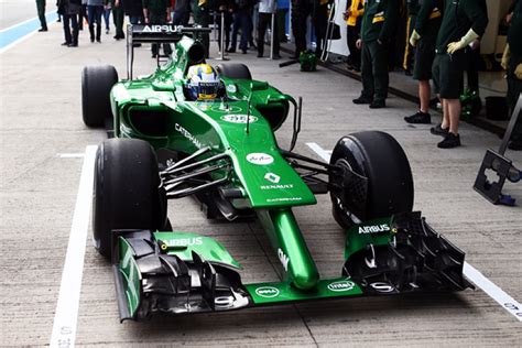 Caterhams Ct05 2014 Formula 1 Car Makes Belated Track Debut F1