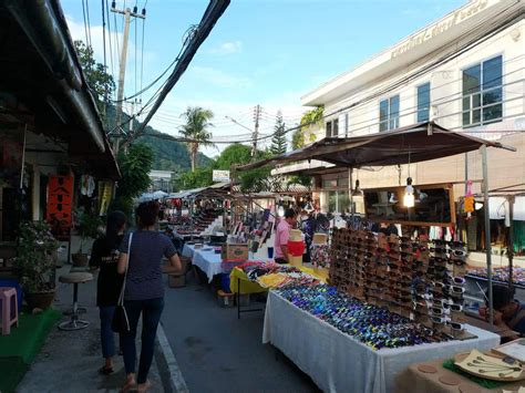 Lamai Sunday Night Market Time Location Stalls Vendors Koh Samui