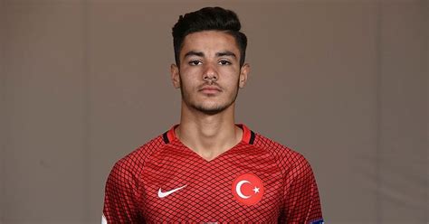 Golleri, asistleri, güçlü & zayıf yönleri ve mac ratingleri içeren son detaylı istatistiklerini gözden geçirin. Ozan Kabak kimdir? Ozan Kabak kaç yaşında? - Son Dakika ...