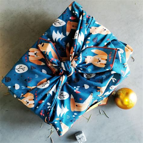 furoshiki emballage cadeau en tissu mes courses en vrac cadeaux en tissu emballage cadeau