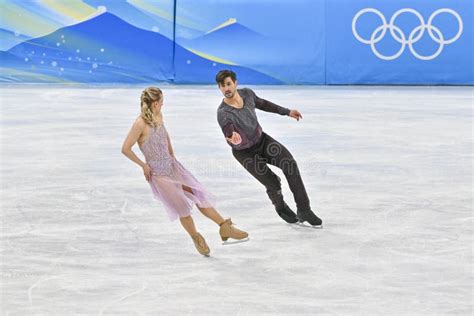 Madison Hubbell Zachary Donohue Editorial Photo Image Of Skating