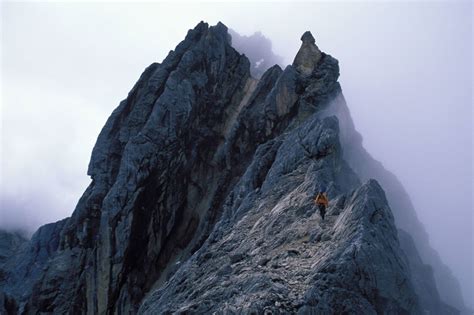 Mount Everest Warum Der Höchste Berg Der Welt Seine Höhe ändert Galileo