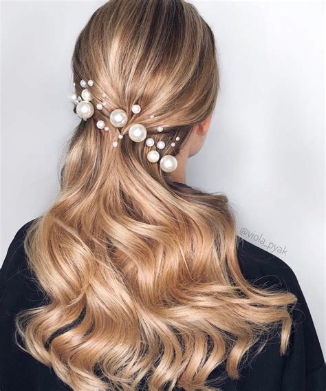 20 Pearl Adorned Bridal Hairstyles That Youll Love Wedmegood