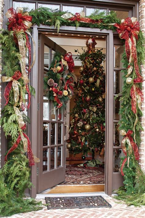 40 Fantastic Christmas Door Decorating Ideas Interior Vogue