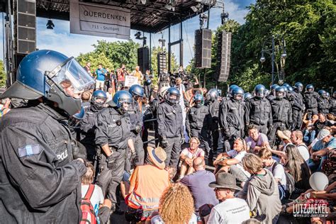 August 2021 aktuell, highlights, widerstand. Berlin - Corona Querdenker Demo Frühjahr 2020
