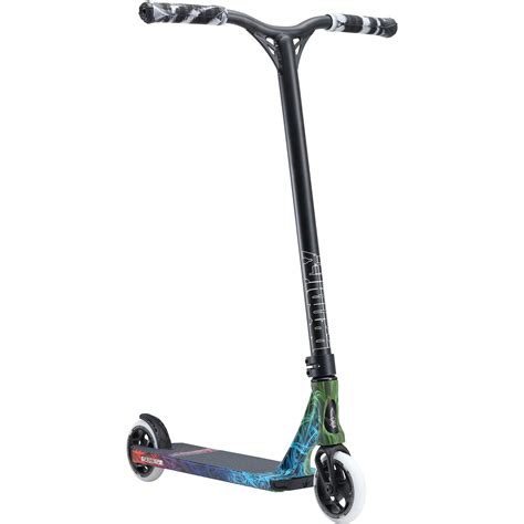 Arguably the fathers of modern electronic music, the prodigy (fronted by producer liam howlett, accompanied by vocalists keith maxim palmer and keith flint) rose to prominence in. Blunt Envy Prodigy S8 Stunt Scooter - Scratch | Skates.co.uk