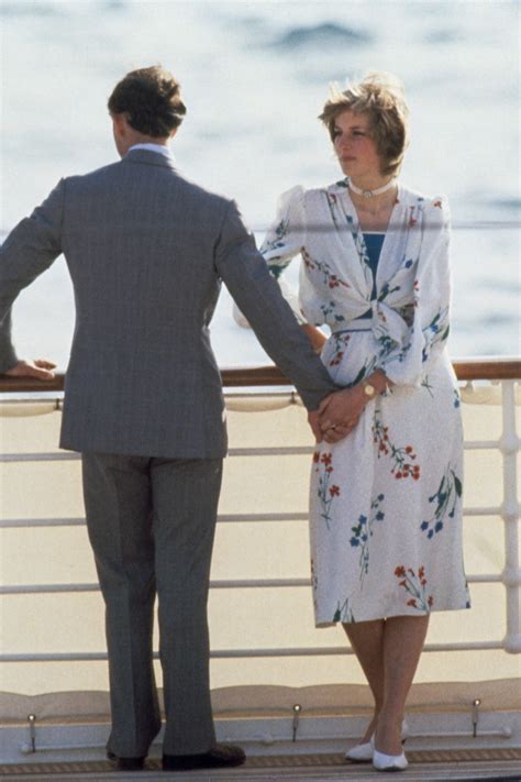 Princess Diana And Prince Charles The Royal Couple In 22 Vintage Photos Vogue Paris