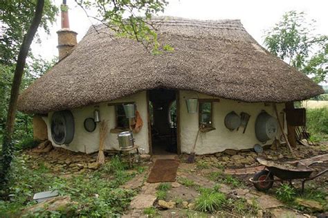 This Charming Cob Home Was Built By Hand And Cost Only 250