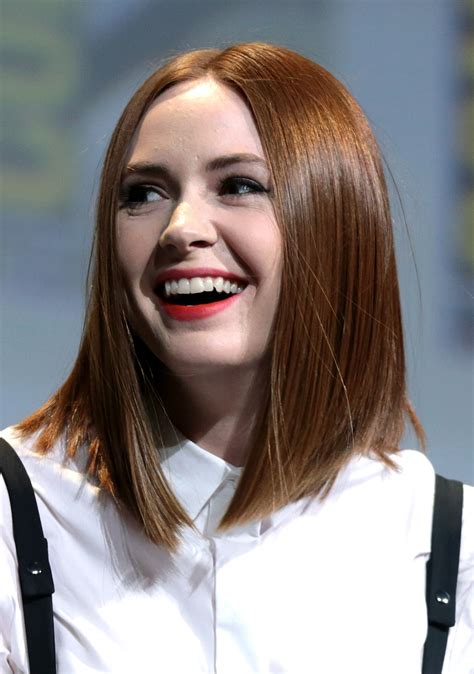 Karen gillian biography with personal life (affair, boyfriend , lesbian), married info. Karen Gillan - Wikipedia