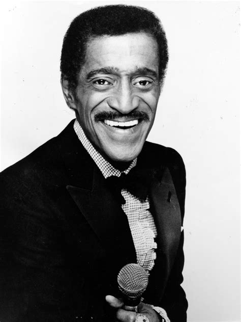 At sammy's taste of chicago, we may be an all american hot dog stand, but our locations also offer bratwurst, polish sausages, italian beef and a nice selection of burgers, subs and other grilled sandwiches. Sammy Davis Jr Announces Wrong Winner Oscars 1964- Essence