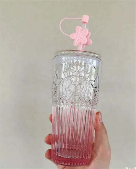 Starbucks 2023 China Reserve Goddess Logo Pink Gradient 18oz Glass