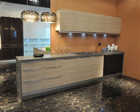 China Acrylic Mdf Modern Kitchen Cabinets Photos And Pictures Made In