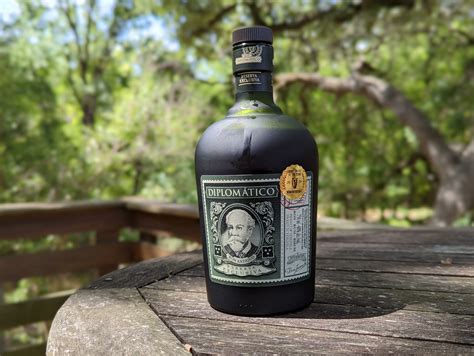 Review Diplomatico Rum Reserva Exclusiva Thirty One Whiskey