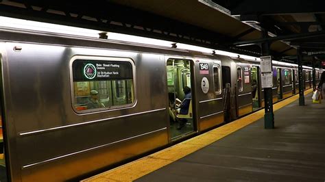 Mta New York City Subway 34th Street Hudson Yards Bound R62a 7 Train