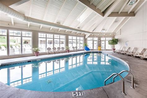 Hotels With Indoor Pools From Gatlinburg To Pigeon Forge