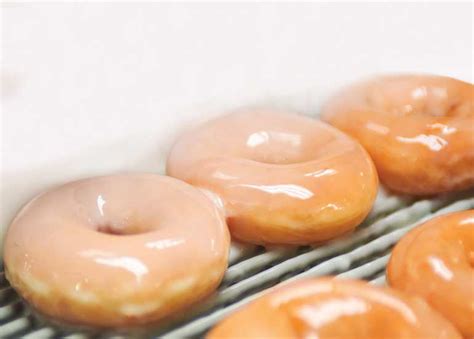 Krispy Kremes Original Glazed Doughnut Holes Are A Thing Now Booky
