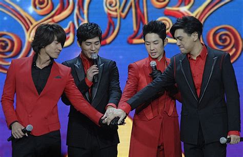 F4 Reunites For Spring Festival Gala Causing Fans To Cry