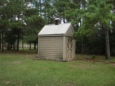 Too far from the house. well pump house - Google Search | Pump house, Yard project ...