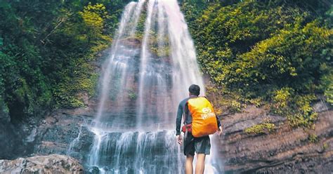 Selain itu banyak kota/kabupaten terkenal lain seperti solo, demak, jepara, magelang dan tegal. Inilah Pesona - Pesona Keindahan Air Terjun Yang Terdapat Di Kabupaten Jepara - Travellink Indonesia