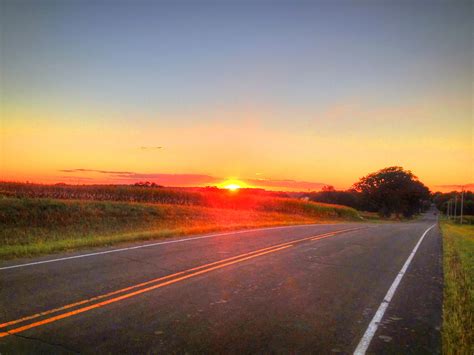 Sunset On The Country Road In Southern Wisconsin Image Free Stock