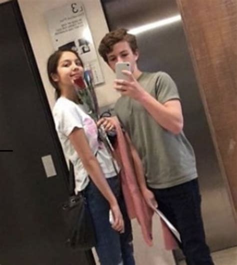 Olivia Rodrigo And Ethan Wacker Uutzfvcfu Enwm Olivia Rodrigo Has