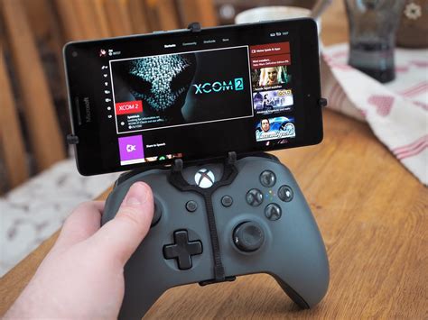 The Huge Challenges Microsoft Faces With Xcloud Xbox Game Streaming