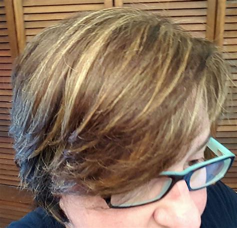 Short pixie brown with blonde highlights | Blonde highlights, Brown with blonde highlights ...