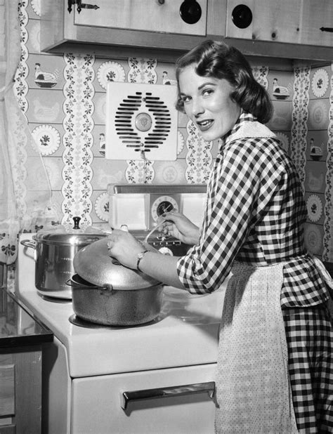 1950 Housewife Manual