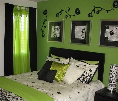 Green doesn't have to be your primary decorating color—use it as an accent to complement most other hues. Start from using the lime green as the main color of your ...