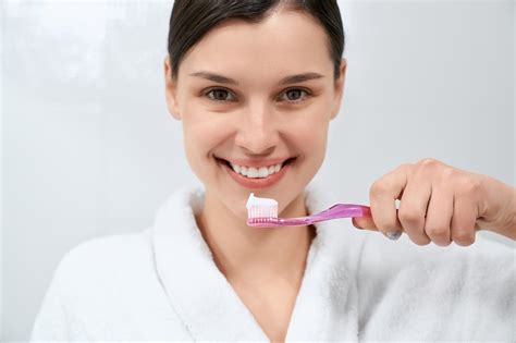 5 Simple Tips For More Effective Tooth Brushing