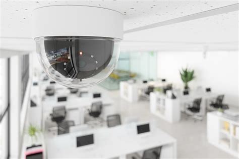 Sama Sama Kamera Pengawas CCTV Atau IP Camera Yang Cocok Media Negeri