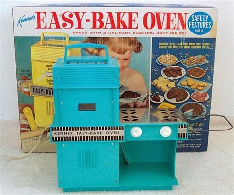 Kenner Introduced The Easy Bake Oven In 1963 Vintage Toys 1960s Easy