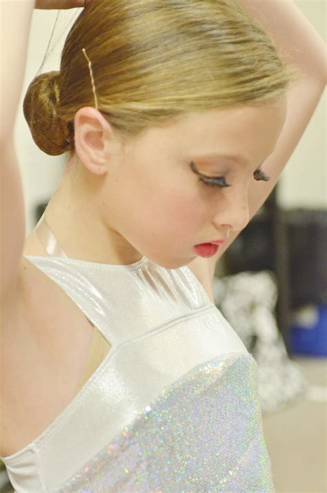 Dance Recital Makeup For 4 Year Old Mugeek Vidalondon