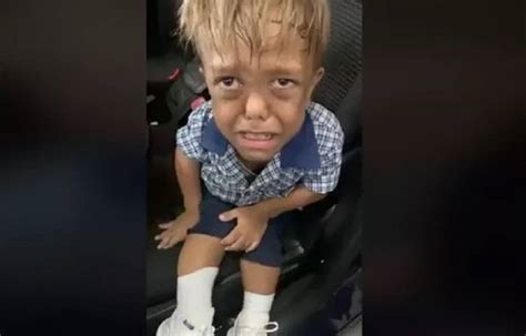 Achetez la collection de chaussures. Harcèlement scolaire : les images bouleversantes d'un garçon de 9 ans demandant un couteau à sa ...