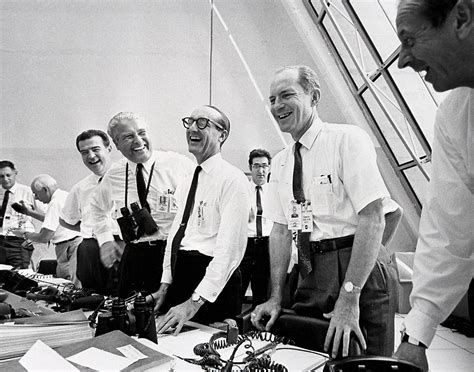 Nasa Officials In The Control Room During The Apollo 11 Launch 1960