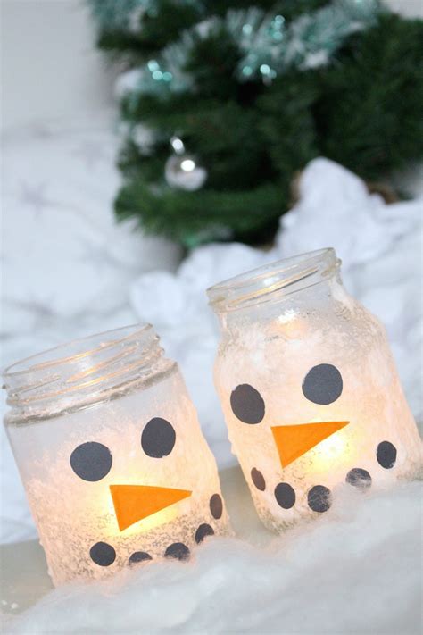 By elisa lueilwitz/september 22, 2020september 22, 2020/themen. Basteln mit Kindern // 3 Winter-DIY Schneemann-Ideen - FILEA