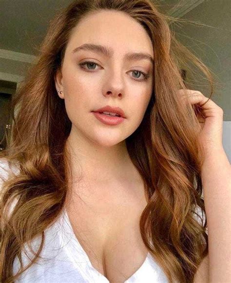 Danielle Rose Russell Nude Pictures Are Perfectly Appealing The