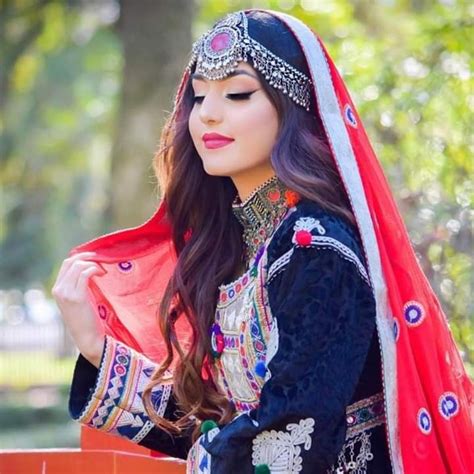 Shared By Bahar Afg Find Images And Videos About Nice Girl Afghan And