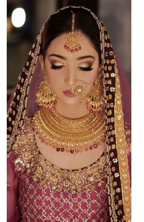 barat bride indian bridal photos indian bridal makeup asian bridal bridal hair and makeup