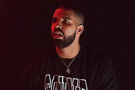 Drake Denies That He Got An Instagram Model Pregnant