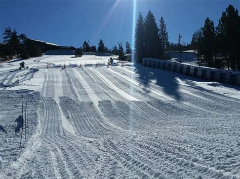 The Best Tubing Hill In Southern California Big Bears Snow Tubing