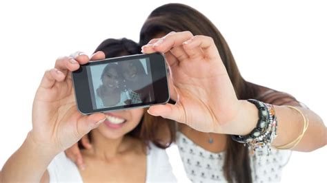 How Selfies Hijacked Our Sense Of Self